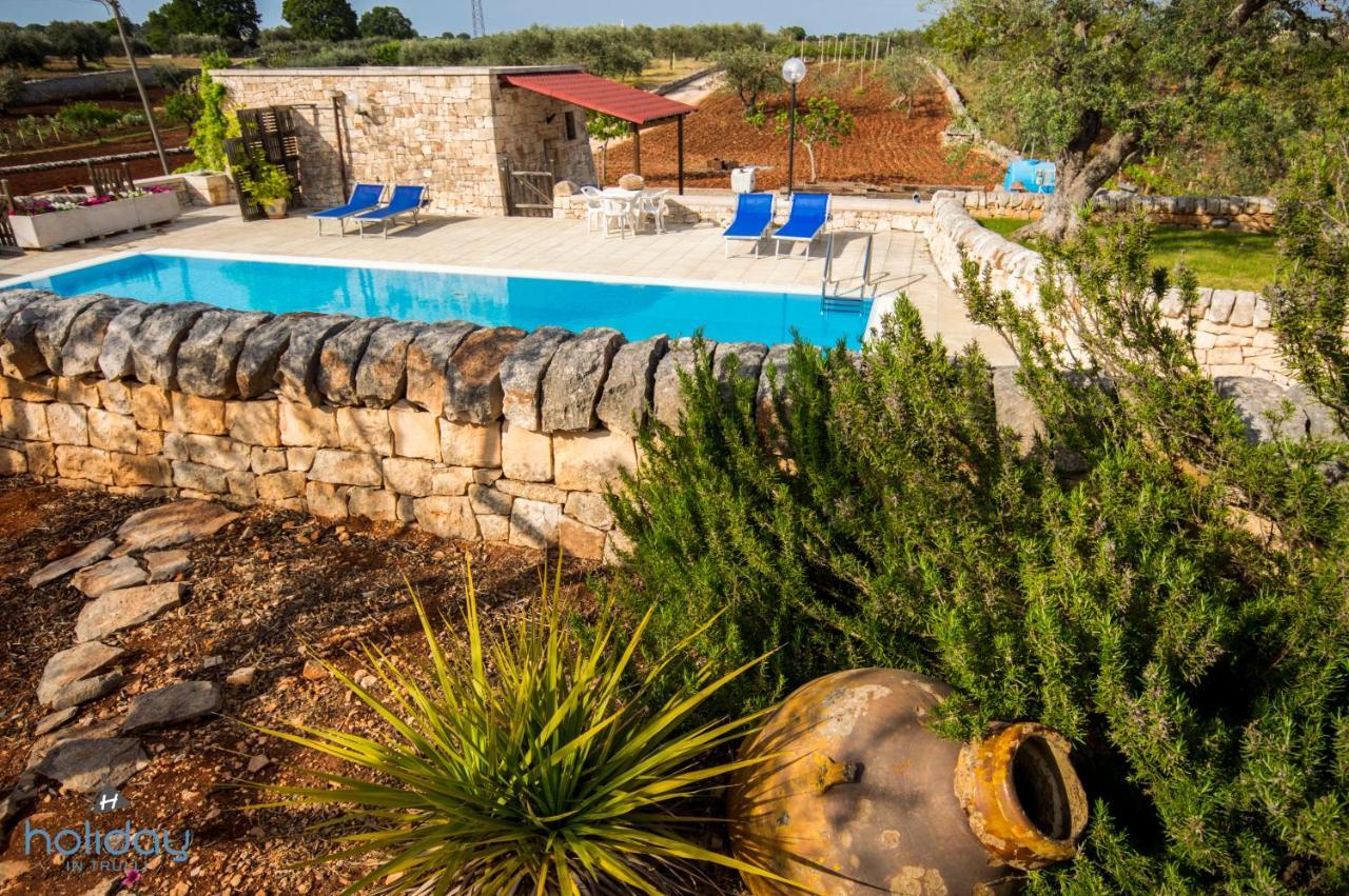 I Trulli Degli Ulivi Villa Locorotondo Kültér fotó